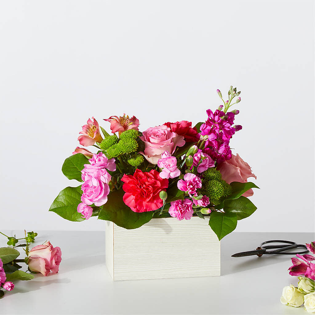 Sweetberry Box – A Florist Original – Mt Scott Flowers, Happy Valley OR
