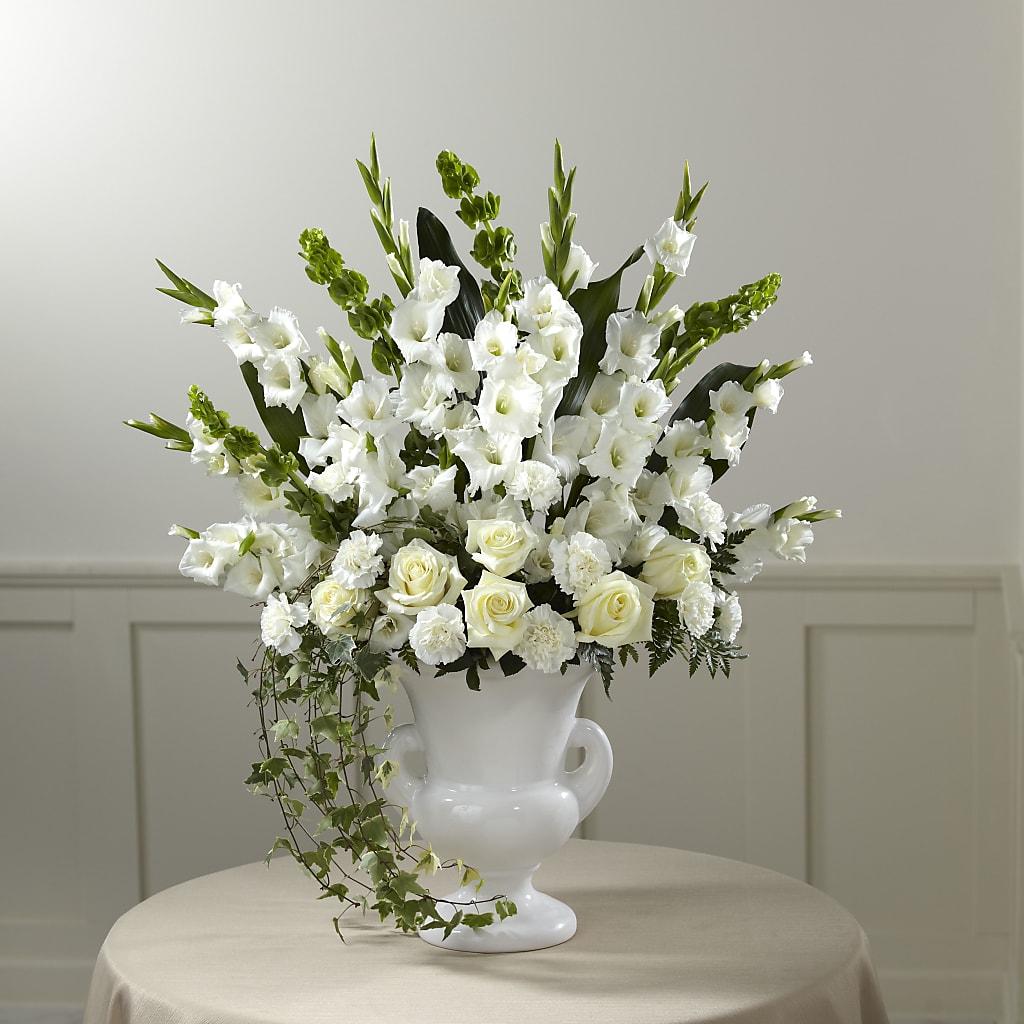 Fond Reflections Arrangement – Mt Scott Flowers, Happy Valley OR