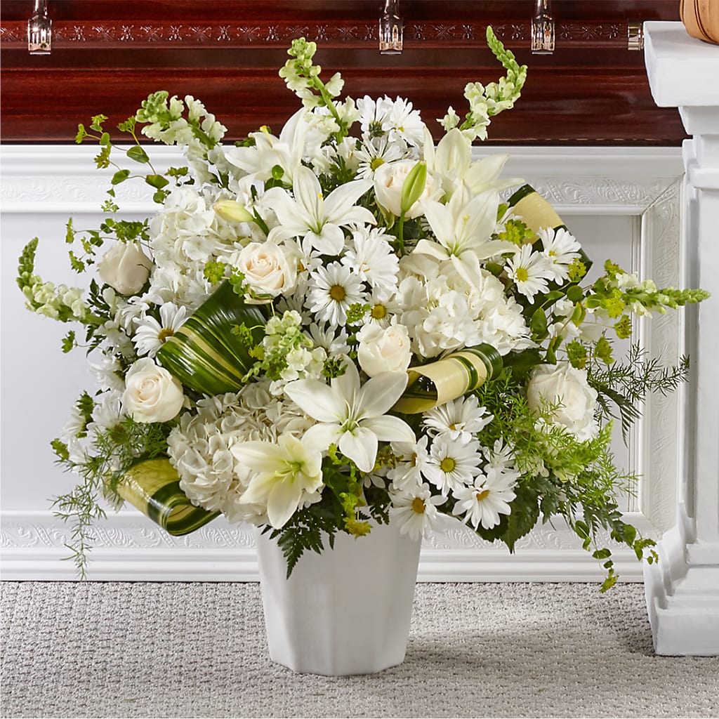 Thoughts of Tranquility Floor Basket – Mt Scott Flowers, Happy Valley OR