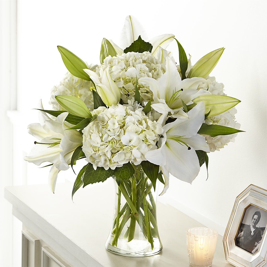 Compassionate Lily Bouquet – Mt Scott Flowers, Happy Valley OR