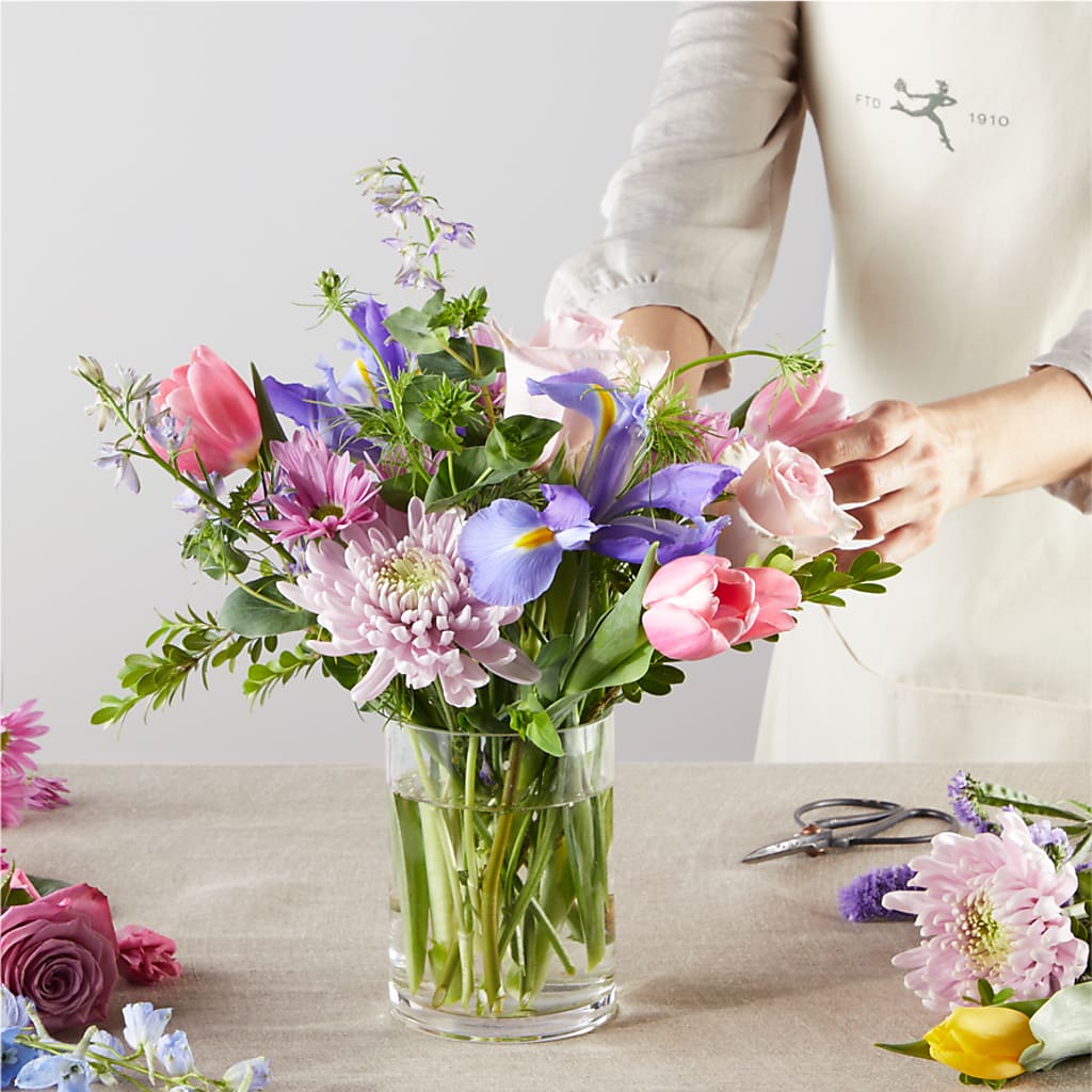 Pastel Tradition - A Florist Original –  Mt Scott Flowers, Happy Valley OR