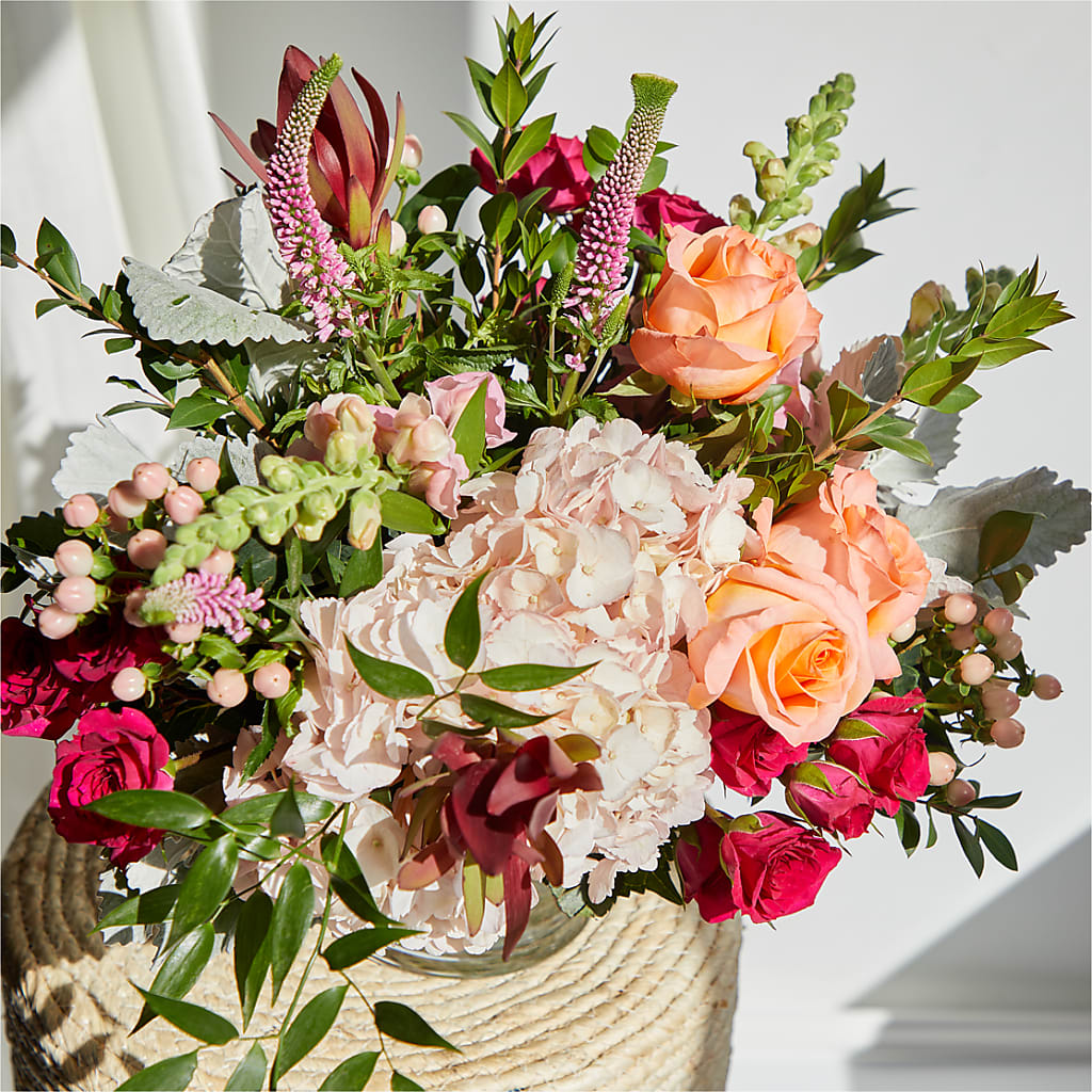 Glitz & Glam Bouquet –  Mt Scott Flowers, Happy Valley OR