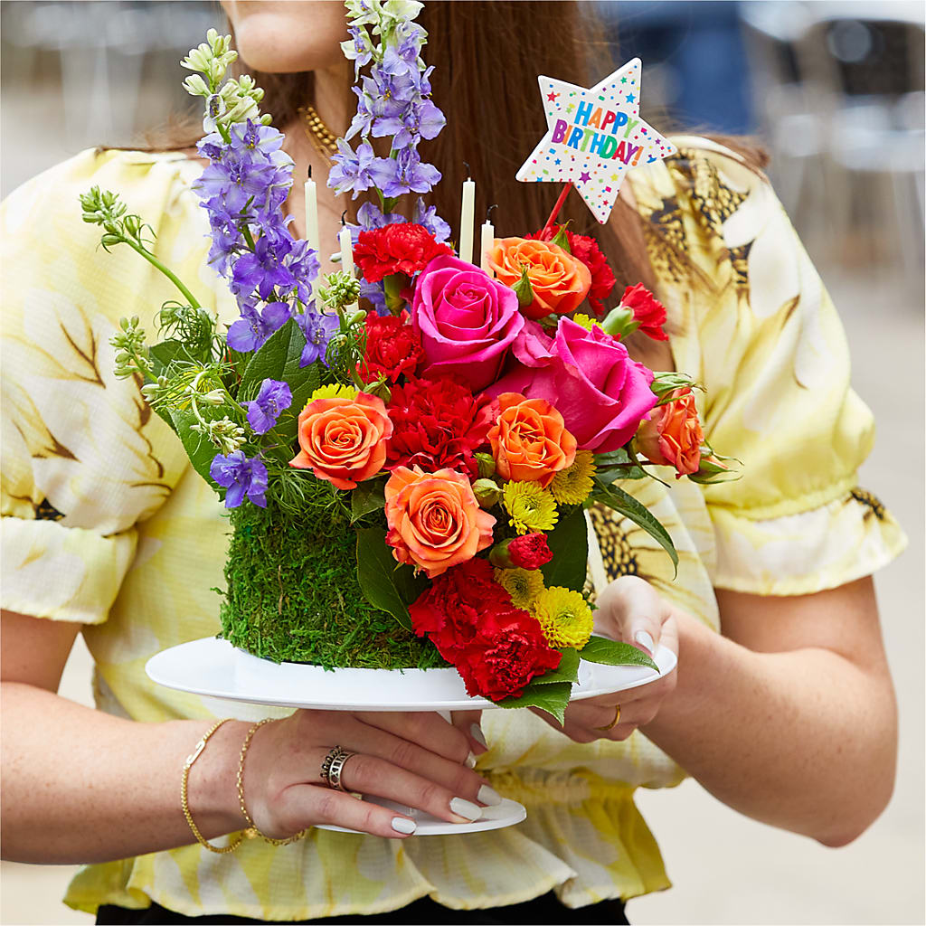 Best Year Yet Floral Cake –  Mt Scott Flowers, Happy Valley OR
